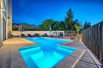 Podstrana Villa with Sea Views, Private Pool & Sauna