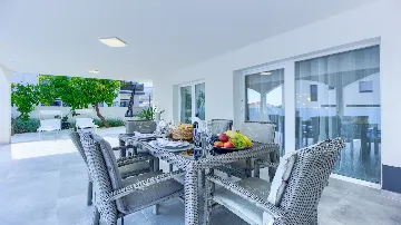 Seget Donji Holiday House with Outdoor Pool for 10