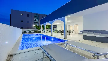 Seget Donji Holiday House with Outdoor Pool for 10