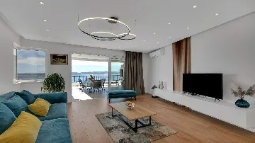 Sea-View Villa in Brela for Up to 6 Guests