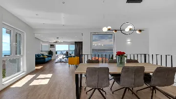 Sea-View Villa in Brela for Up to 6 Guests