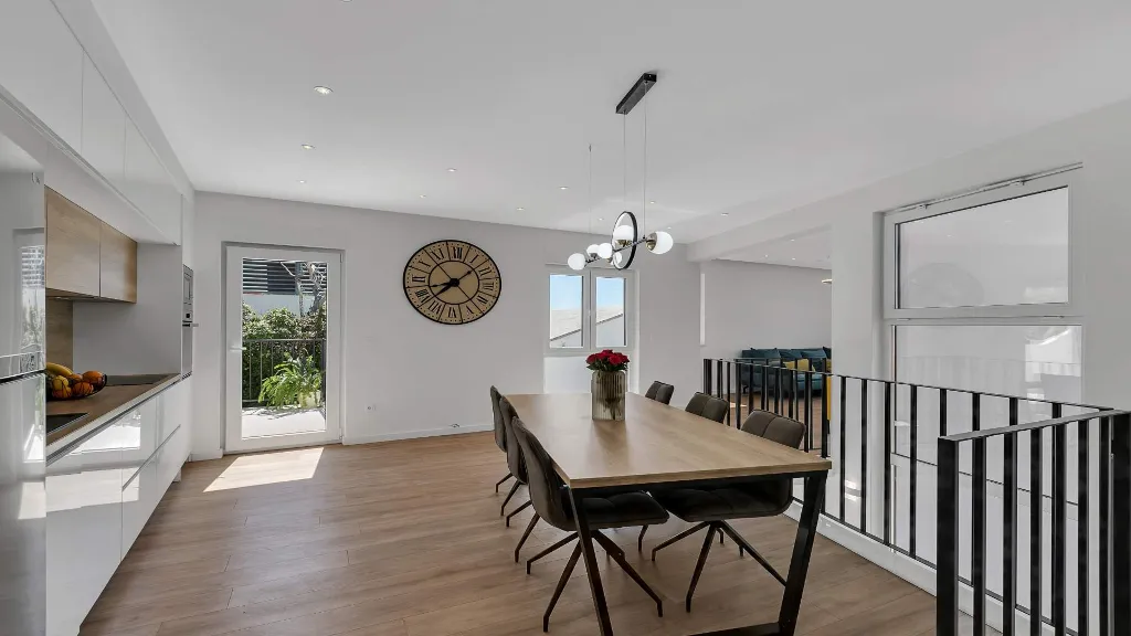 Sea-View Villa in Brela for Up to 6 Guests