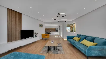 Sea-View Villa in Brela for Up to 6 Guests