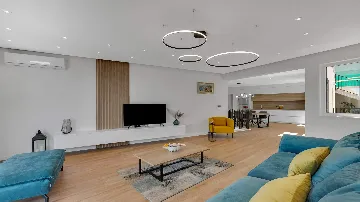 Sea-View Villa in Brela for Up to 6 Guests