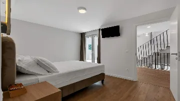 Sea-View Villa in Brela for Up to 6 Guests