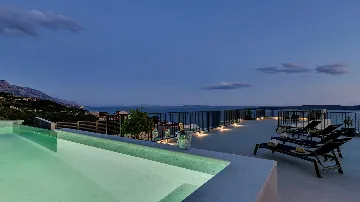 Sea-View Villa in Brela for Up to 6 Guests