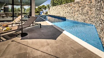 Sutivan Sea-View Villa for Up to 8 Guests