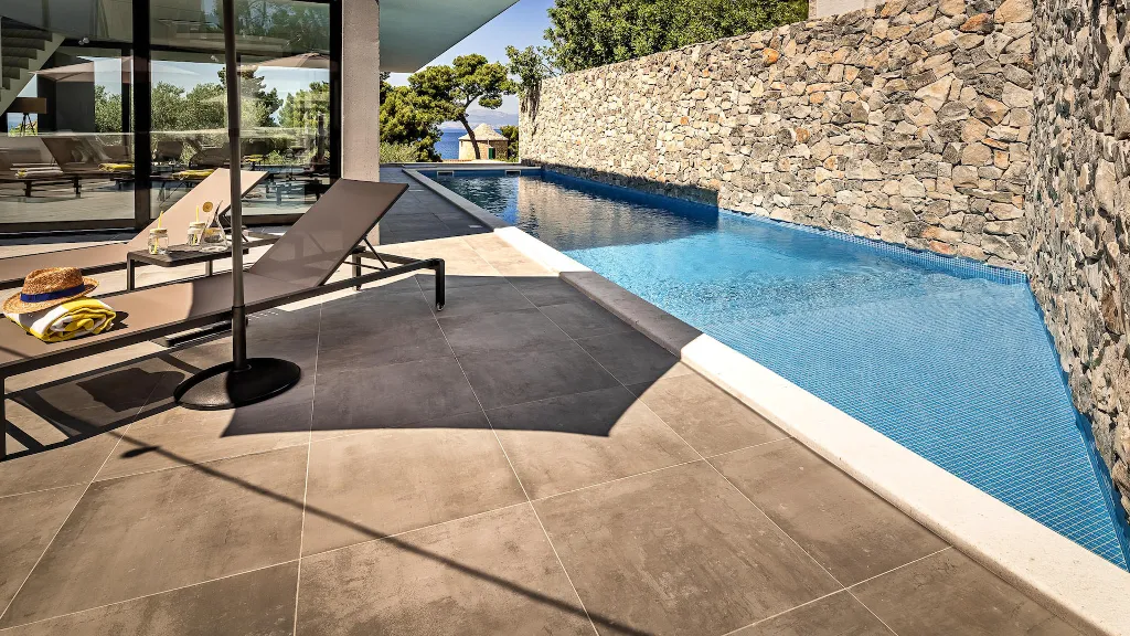 Sutivan Sea-View Villa for Up to 8 Guests