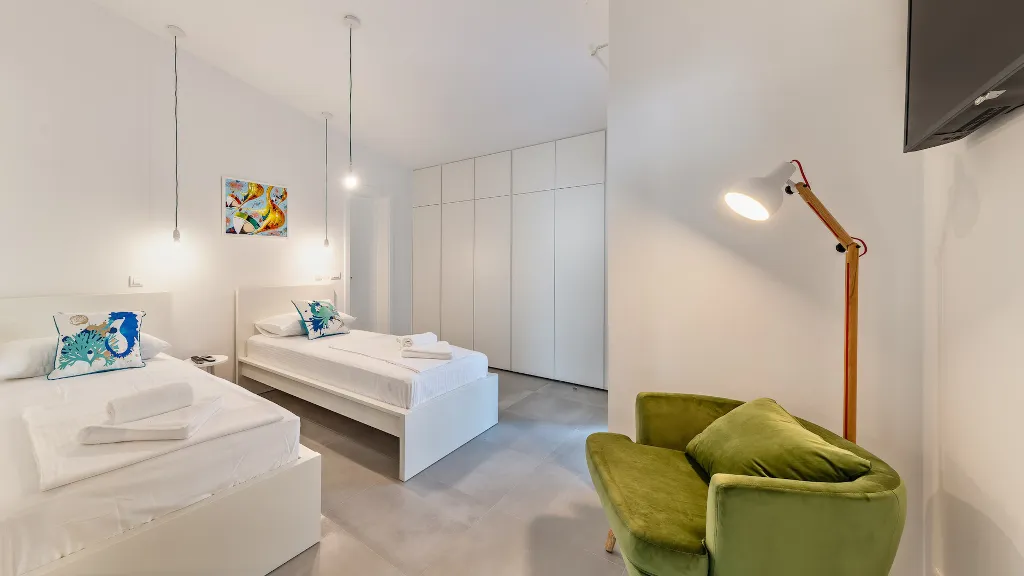 Sutivan Sea-View Villa for Up to 8 Guests
