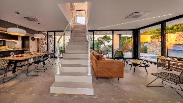 Sutivan Sea-View Villa for Up to 8 Guests