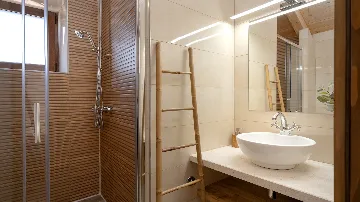 3-Bedroom Villa in Vrbanj for Up to 8 Guests