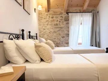 3-Bedroom Villa in Vrbanj for Up to 8 Guests