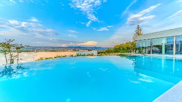 Heated Pool Villa with Spa and Tennis in Zmijavci