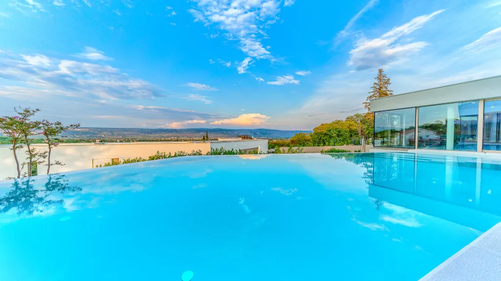Heated Pool Villa with Spa and Tennis in Zmijavci