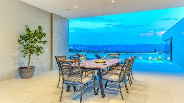 Heated Pool Villa with Spa and Tennis in Zmijavci