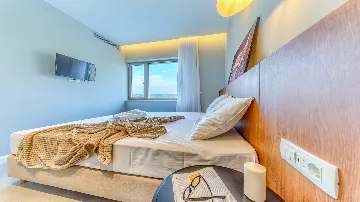 Heated Pool Villa with Spa and Tennis in Zmijavci