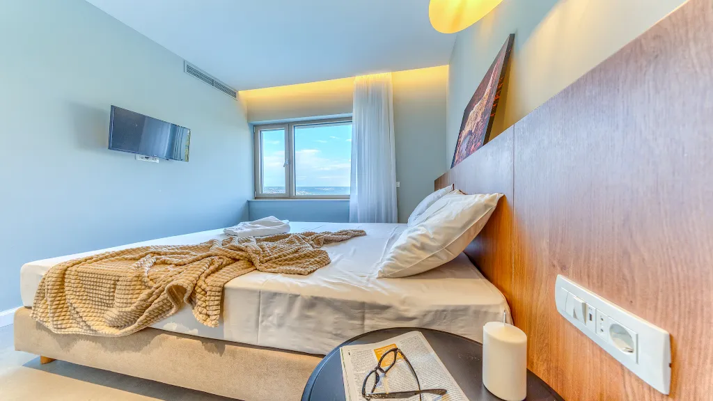 Heated Pool Villa with Spa and Tennis in Zmijavci