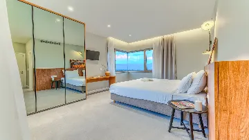 Heated Pool Villa with Spa and Tennis in Zmijavci