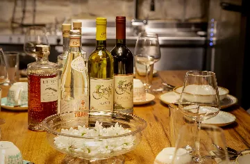 Villa in Rozat with Spa, Pool & Adriatic Views