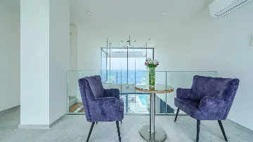 Rogoznica 5-Bedroom Villa for 10 Guests