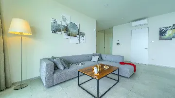 Rogoznica 5-Bedroom Villa for 10 Guests