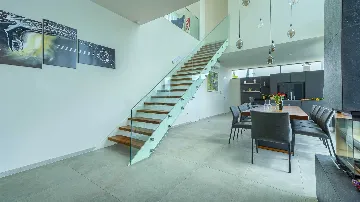 Rogoznica 5-Bedroom Villa for 10 Guests