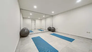 Rogoznica 5-Bedroom Villa for 10 Guests