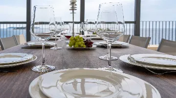 Rogoznica 5-Bedroom Villa for 10 Guests