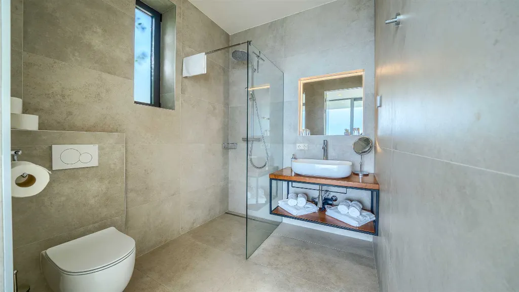 Rogoznica 5-Bedroom Villa with Heated Pool