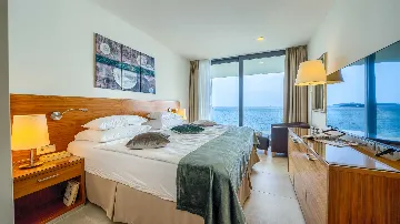 Rogoznica 5-Bedroom Villa with Heated Pool