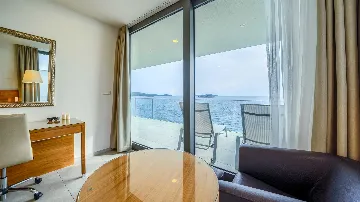 Rogoznica 5-Bedroom Villa with Heated Pool