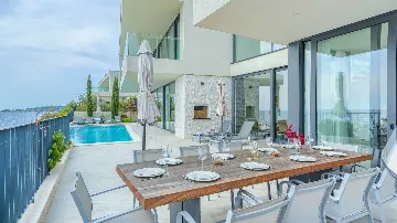 Rogoznica 5-Bedroom Villa with Heated Pool