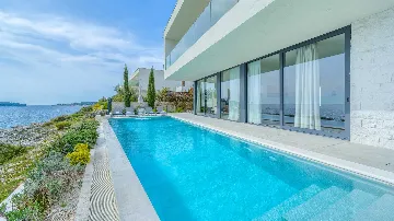 Rogoznica 5-Bedroom Villa with Heated Pool