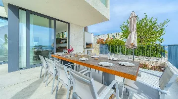 Rogoznica 5-Bedroom Villa with Heated Pool