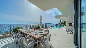 Rogoznica 5-Bedroom Villa with Heated Pool