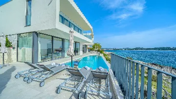 Rogoznica 5-Bedroom Villa with Heated Pool