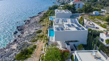 Rogoznica 5-Bedroom Villa with Heated Pool