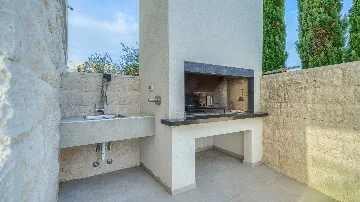 Rogoznica 5-Bedroom Villa for Up to 10 Guests