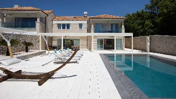 4-Bedroom Villa in Cavtat for Up to 8 Guests