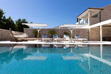 4-Bedroom Villa in Cavtat for Up to 8 Guests