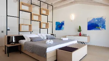 Cavtat 3-Bedroom Villa with Pool for 6 Guests