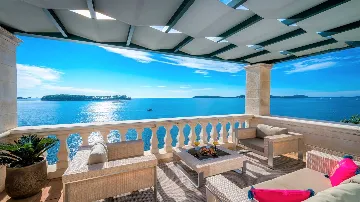 Dubrovnik Villa for 10 Adults and a Baby with Heated Pool