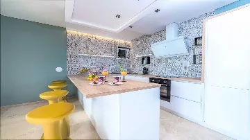 Dubrovnik Villa for 10 Adults and a Baby with Heated Pool