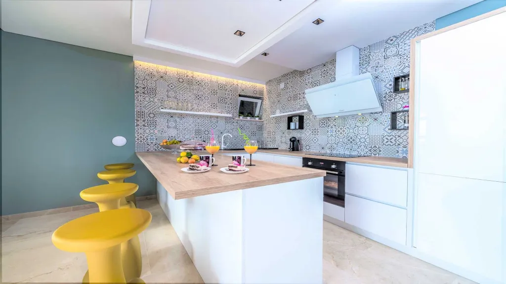 Dubrovnik Villa for 10 Adults and a Baby with Heated Pool