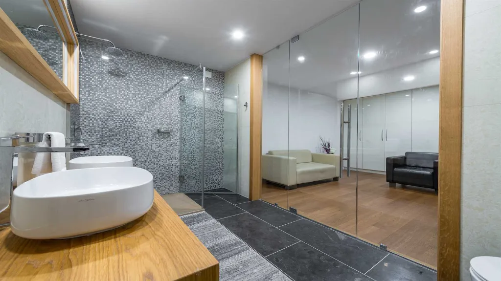 Dubrovnik Villa for 10 Adults and a Baby with Heated Pool