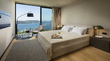 5-Bedroom Villa with Adriatic Sea Views in Orašac