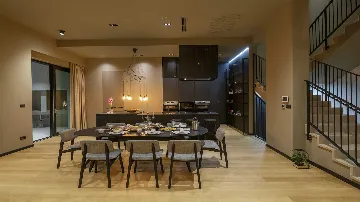 5-Bedroom Villa with Adriatic Sea Views in Orašac