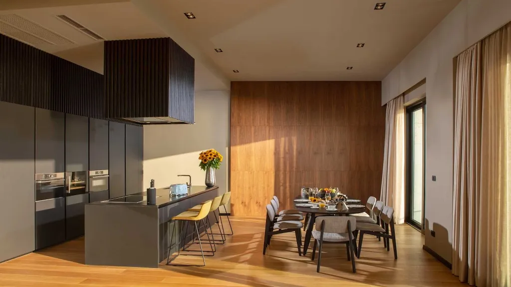 Sea-View Villa in Orašac for up to 10 Guests