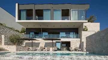 Sea-View Villa in Orašac for up to 10 Guests