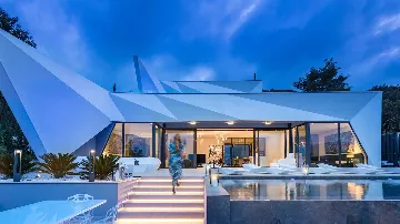 5-Bedroom Villa with Adriatic Views in Grad Korčula